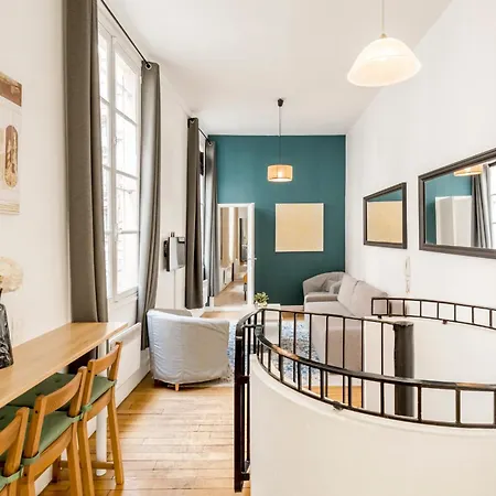 Cozy - Louvre - Clery Apartment Paris