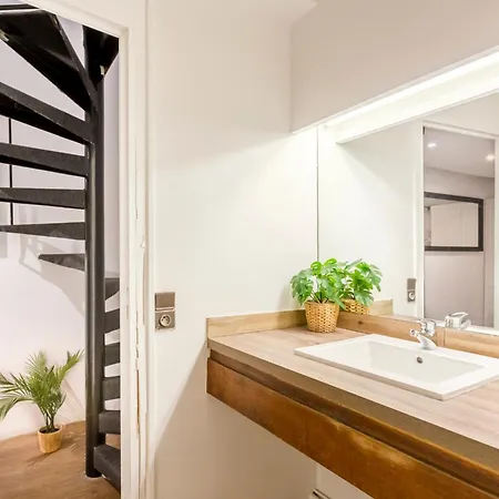 Cozy - Louvre - Clery Apartment Paris