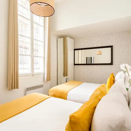 Cozy - Louvre - Clery Paris