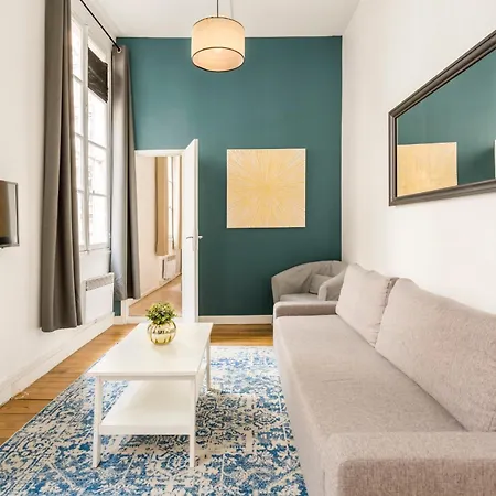 Cozy - Louvre - Clery Apartment Paris