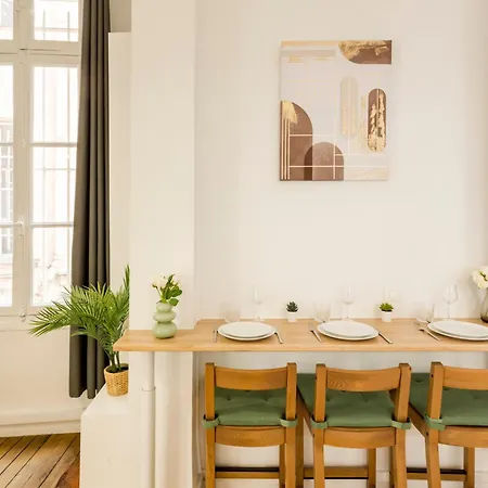 Cozy - Louvre - Clery Paris